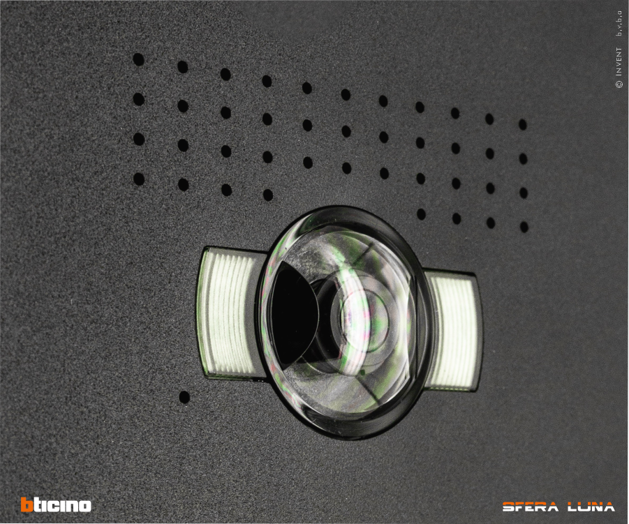 SFERA LUNA PURE Video Parlofoon met Huisnummer/Naam – High-End Design voor Bticino